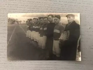 ОРИГИНАЛ ! Динамо Киев - обладатель Кубка Украинской ССР . 1946 год .