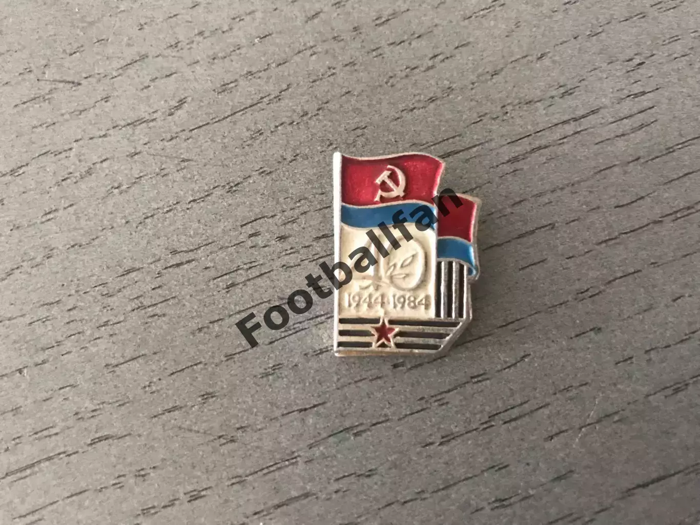 40 лет . 1944 - 1984