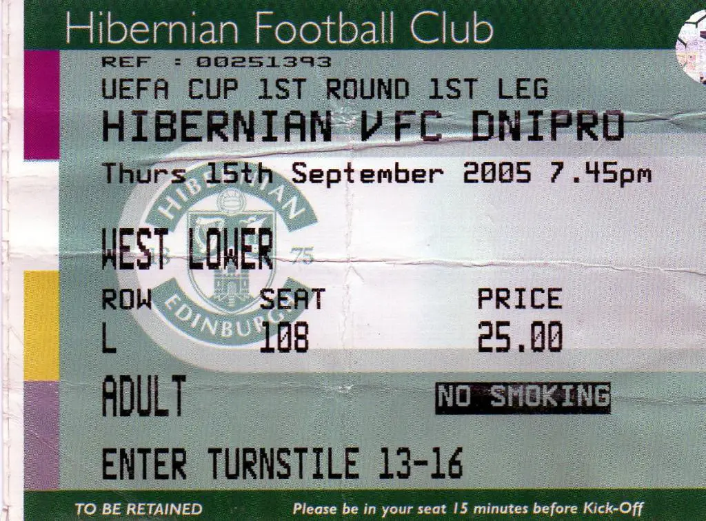 Хиберниан Эдинбург , Шотландия - Днепр Днепропетровск , Украина 2005