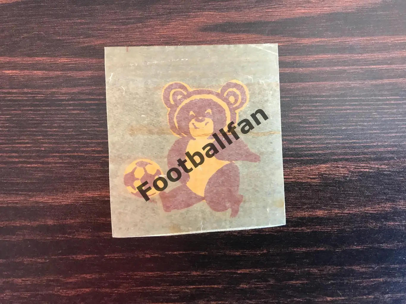 Наклейка . Олимпийский Мишка .