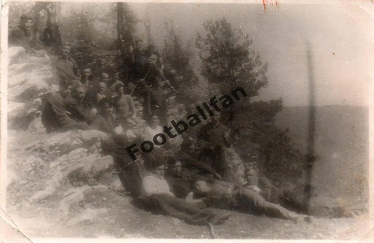 Сборы в Сочи . Шахтер Сталино ( Донецк ) . 1947 год. ОРИГИНАЛ . (2)