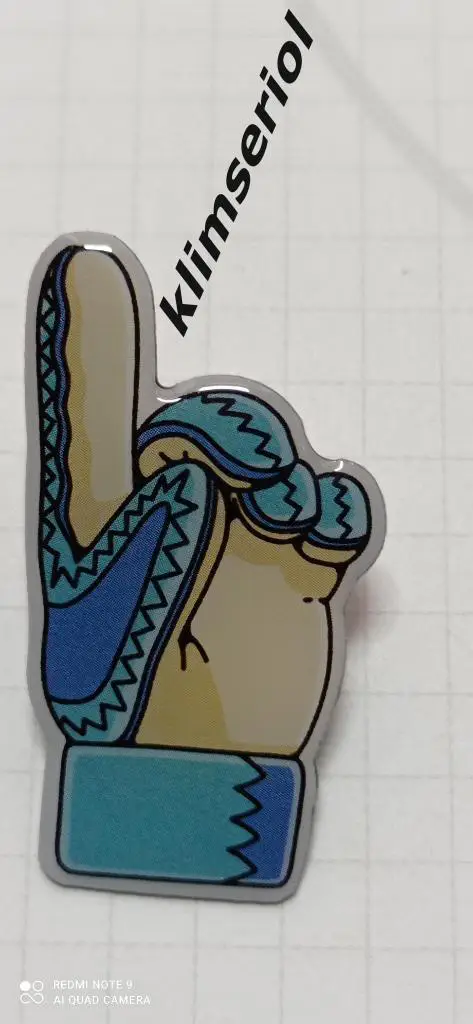 Значок. Перчатка лиги чемпионов.