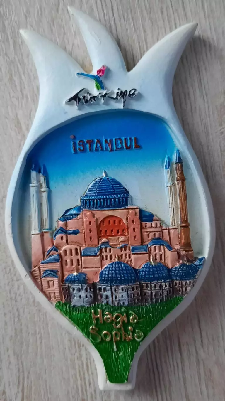 Магнит. Стамбул. Турция.