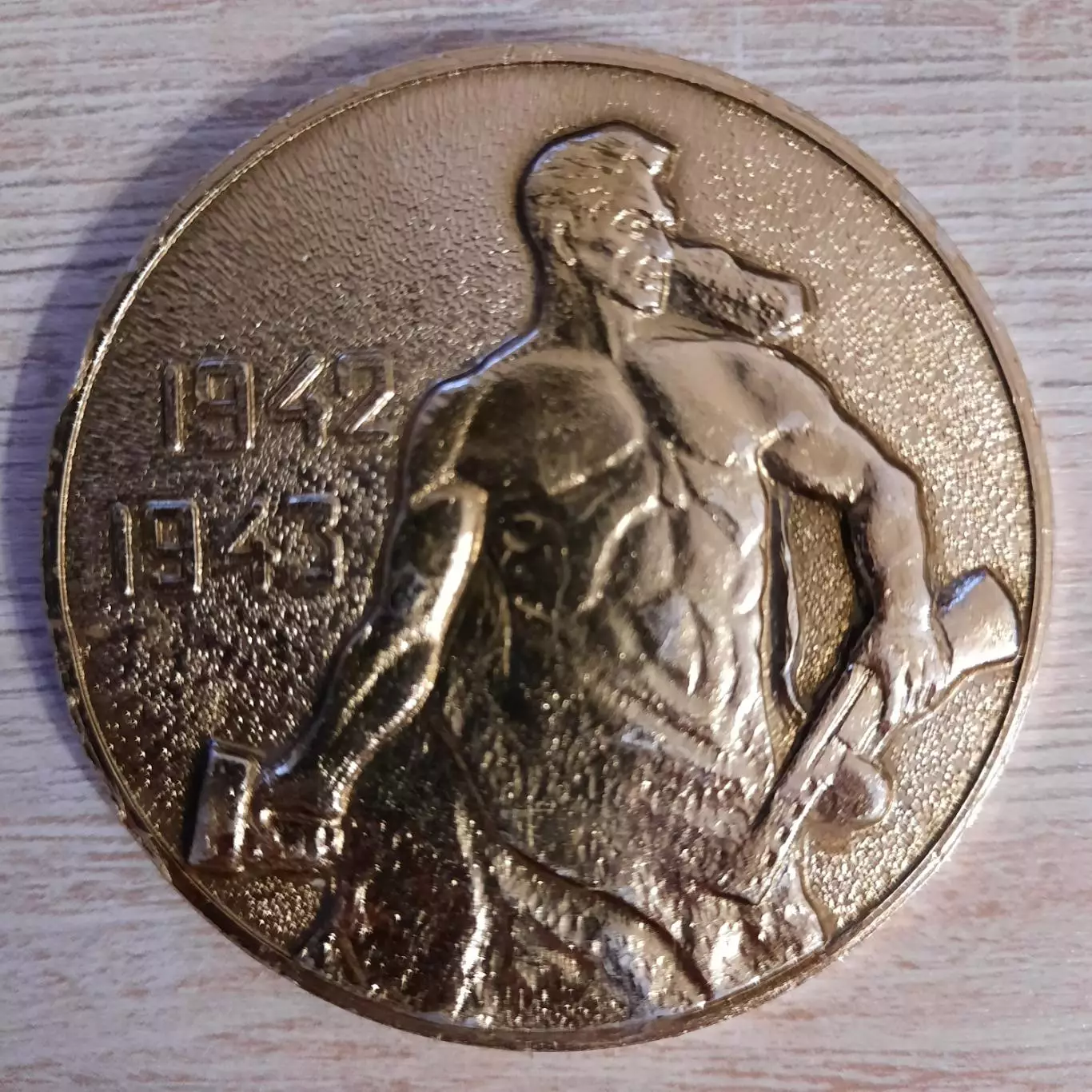 Настольная медаль. Волгоград. Мамаев курган.