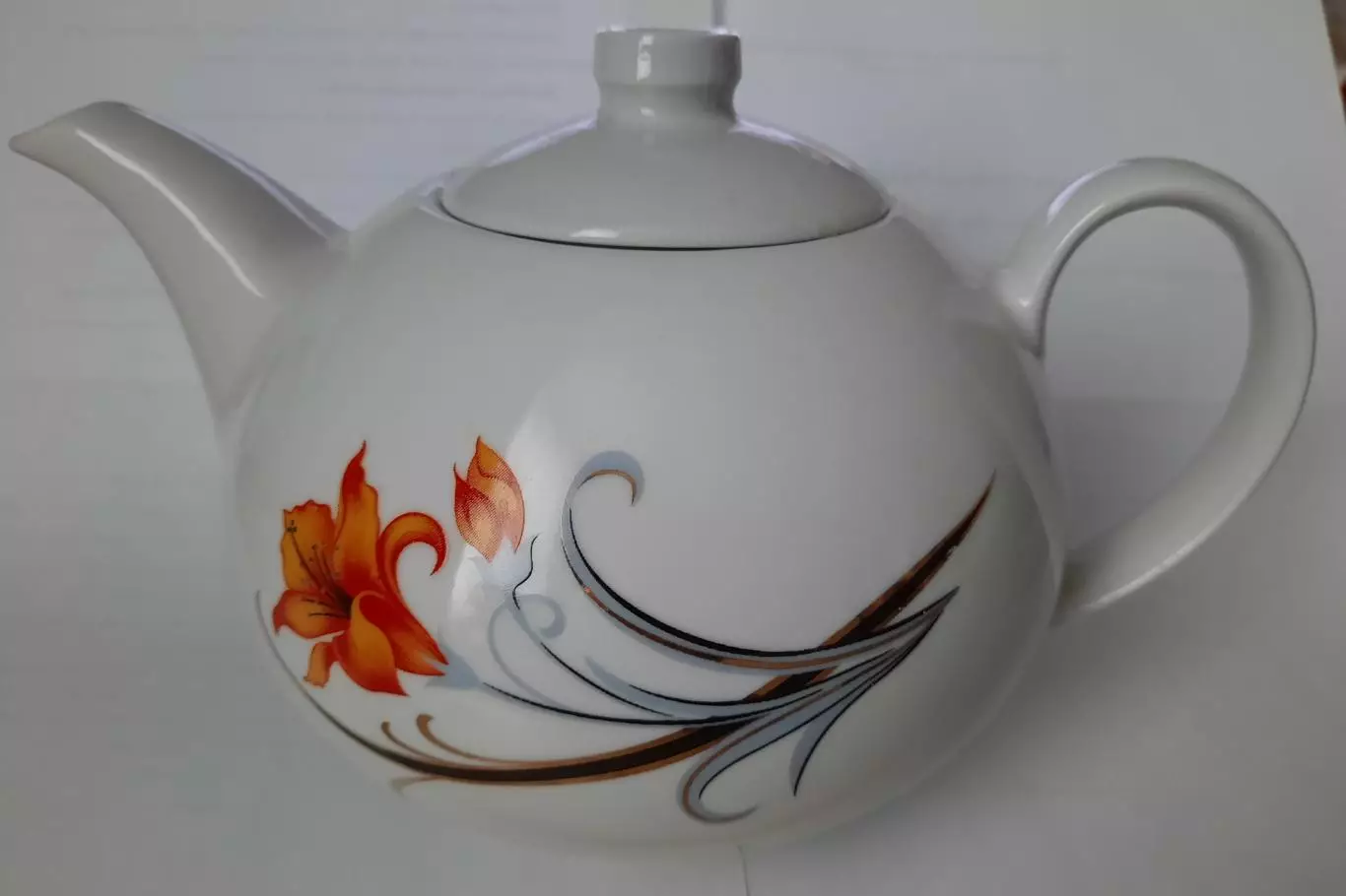 Чайник для заварки на 1литр.