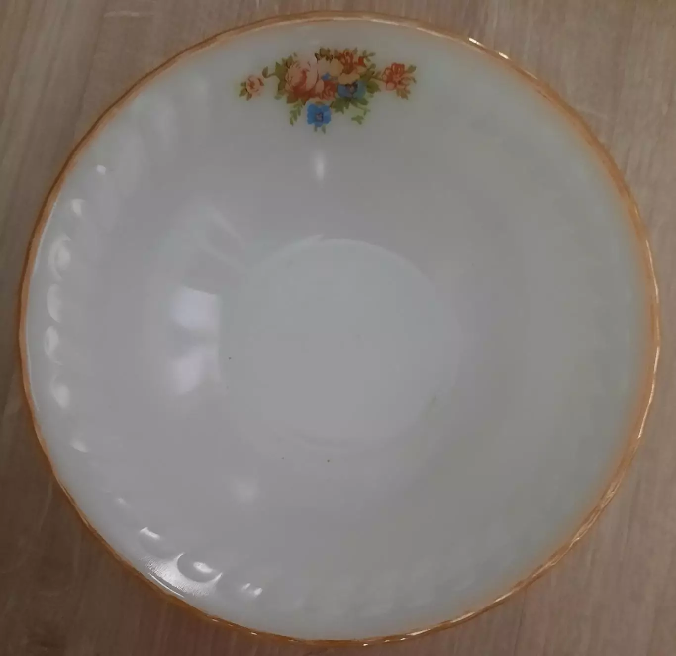 Тарелка глубокая.