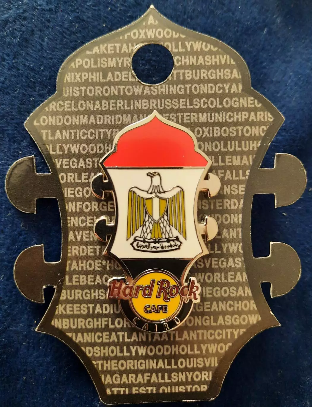 Значок Хард Рок Кафе «hard rock cafe» Каир. Гриф гитары.