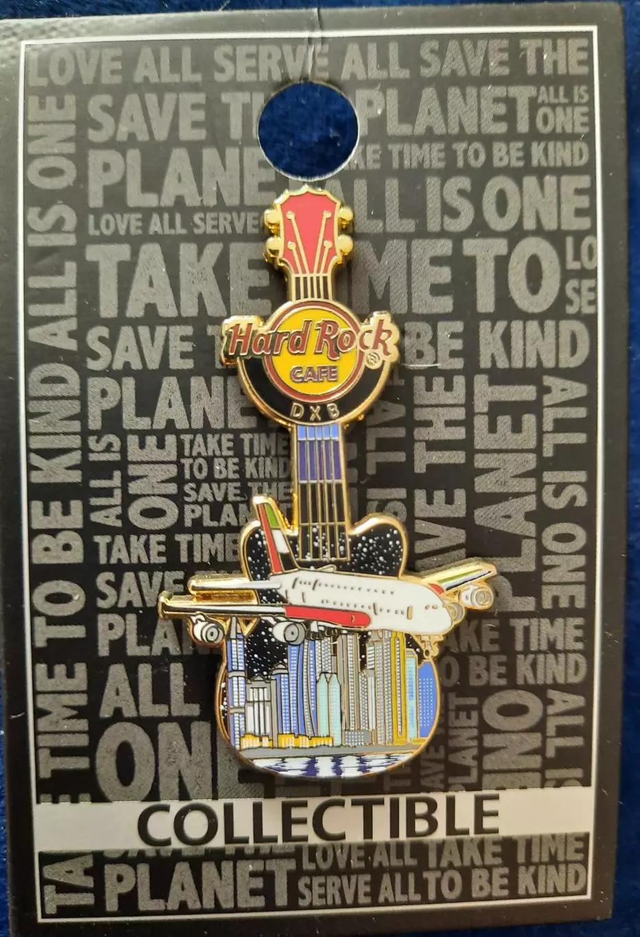 Значок Хард Рок Кафе «hard rock cafe» Дубай. Гитара. Аэропорт.