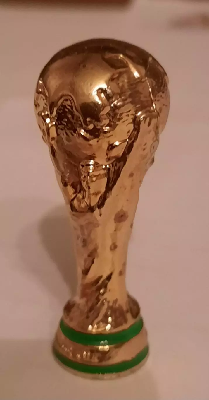 Фигурка Кубок Мира по футболу (официальная) 1