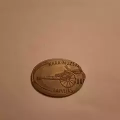 Жетон. Латвия. Рига. Военный музей. (из монеты).