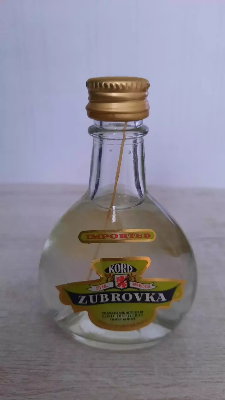 Мини бутылочка (30)