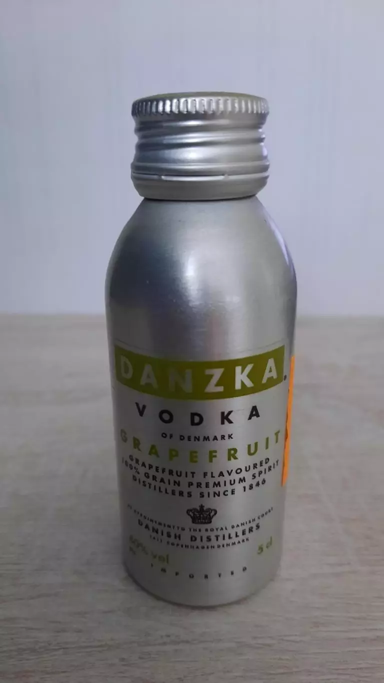 Мини бутылочка (32)