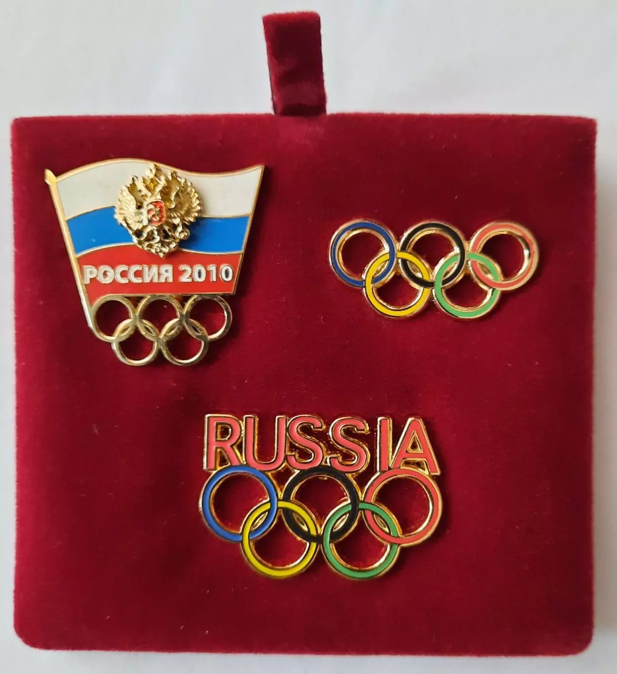Официальные значки ОКР России. Ванкувер 2010 1