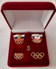 Официальные значки ОКР России. Токио 2020