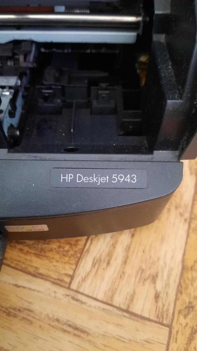 Принтер струйный, цветной HP Deskjet 5943 3