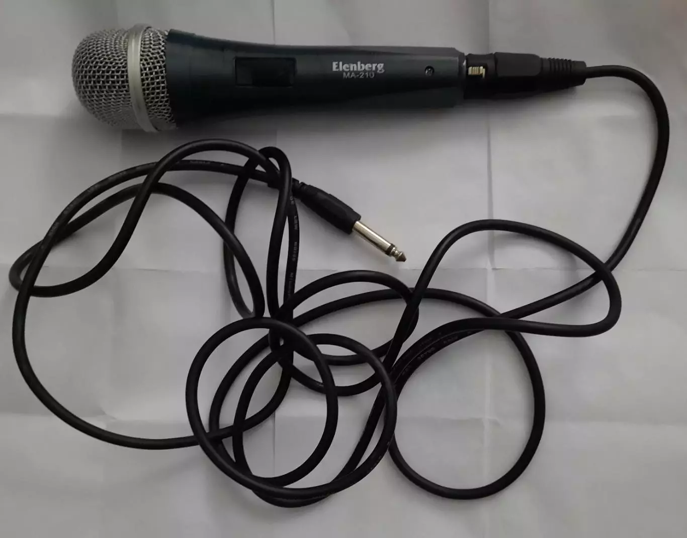 Микрофон Elenberg MA-210 (для караоке)