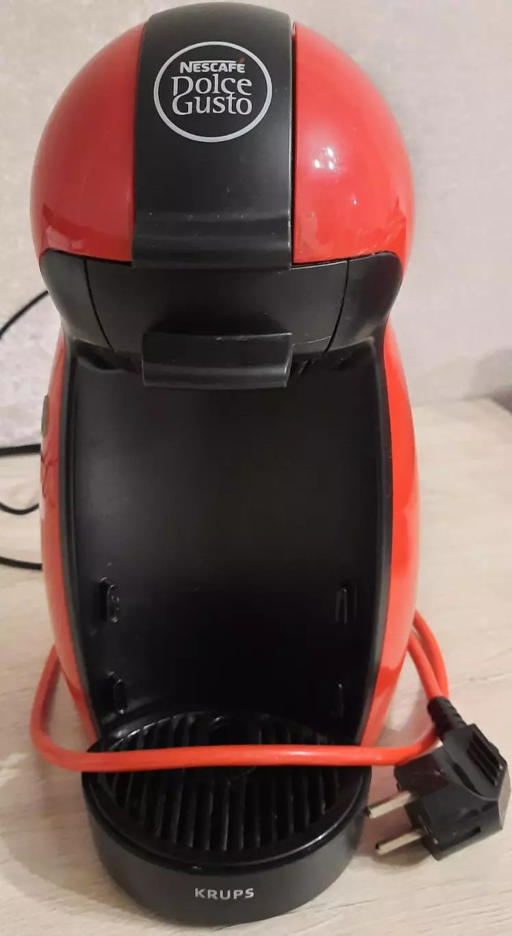 Кофеварка капсульная Нескафе Дольче Густо (Nescafe Dolce Gusto)