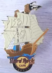 Значок Хард Рок Кафе «hard rock cafe» Прага. Парусник.