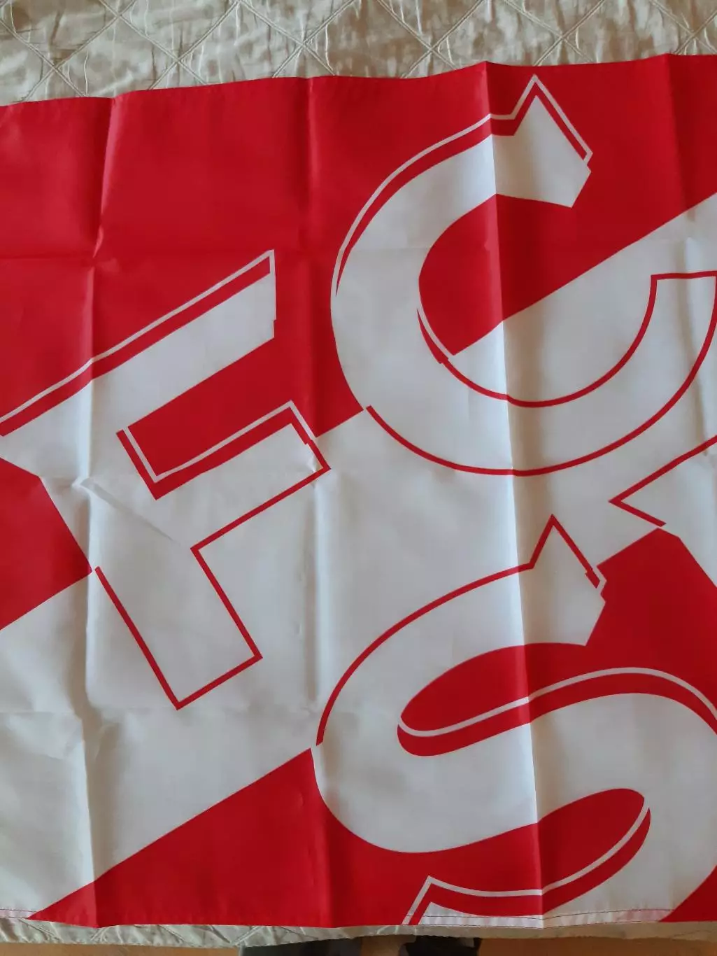 Официальная продукция ФК Спартак Москва Флаг + бутылка 2