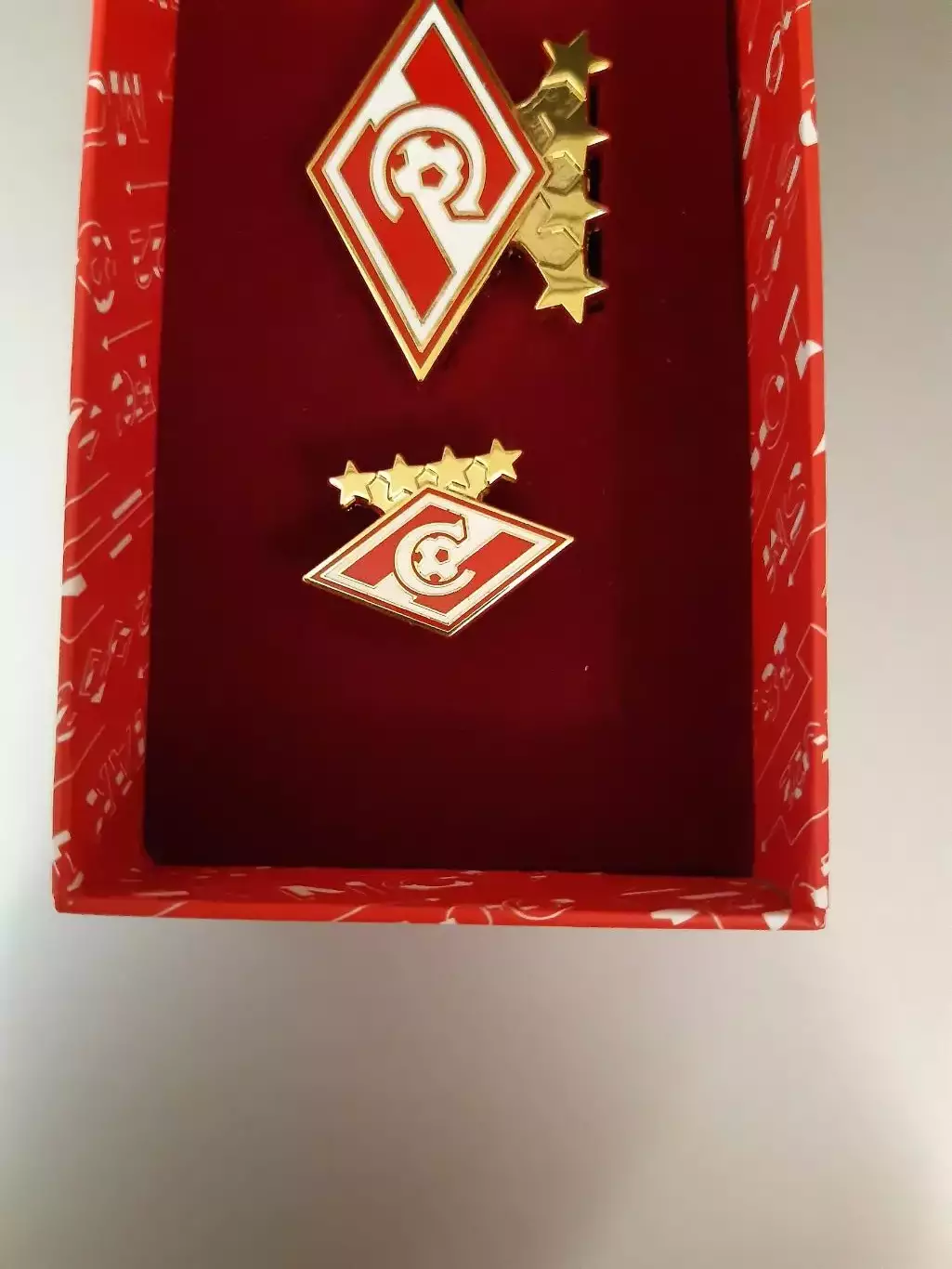 Набор Официальный значок + брелок ФК Спартак Москва 3