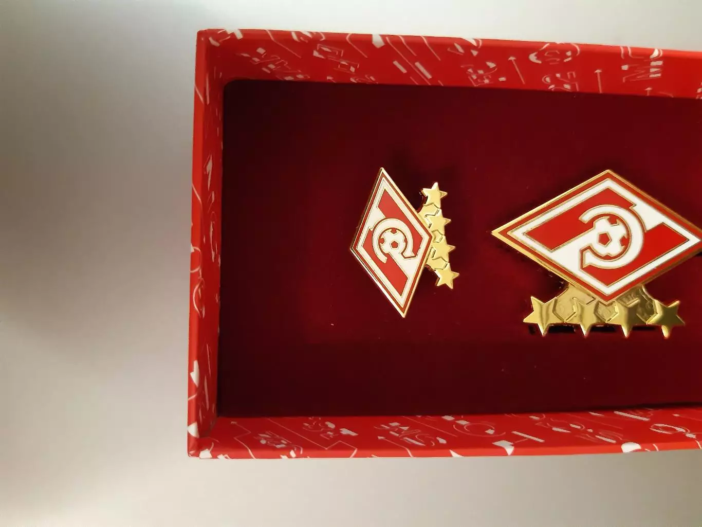 Набор Официальный значок + брелок ФК Спартак Москва 4