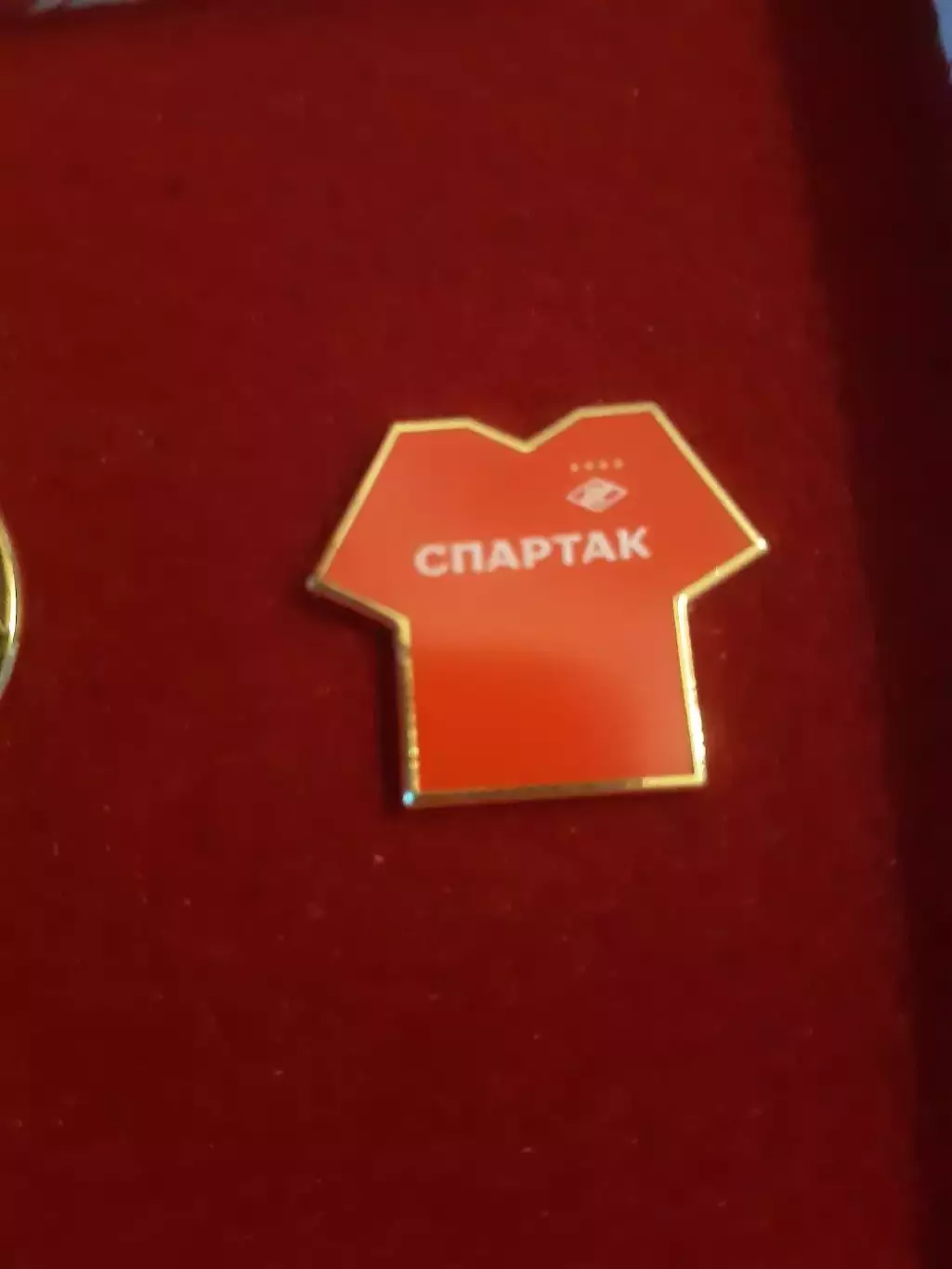 Набор Официальных значков ФК Спартак Москва 3