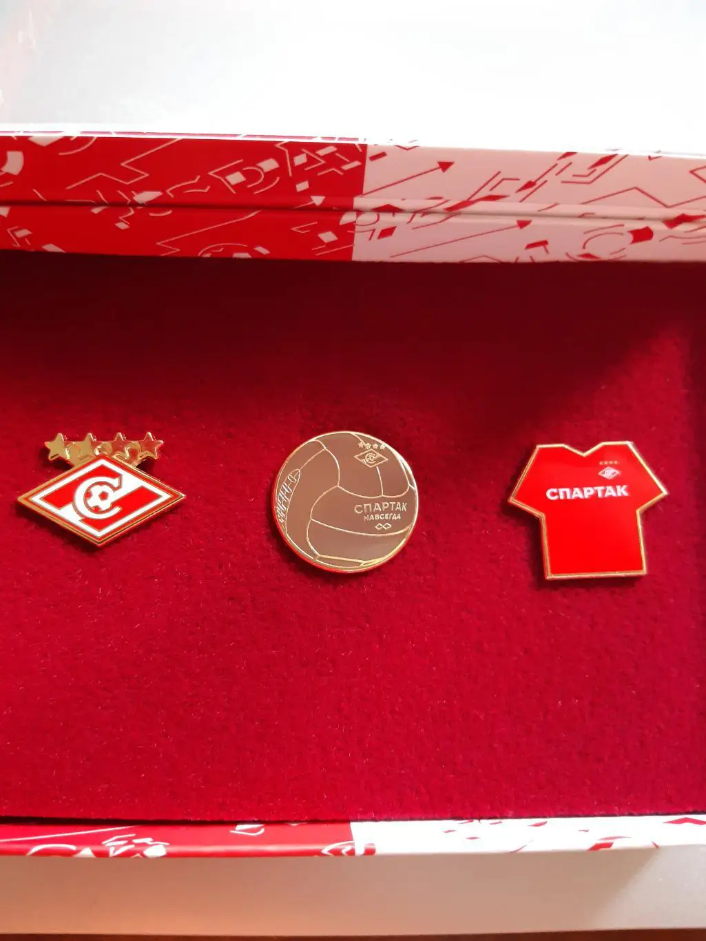 Набор Официальных значков ФК Спартак Москва 4