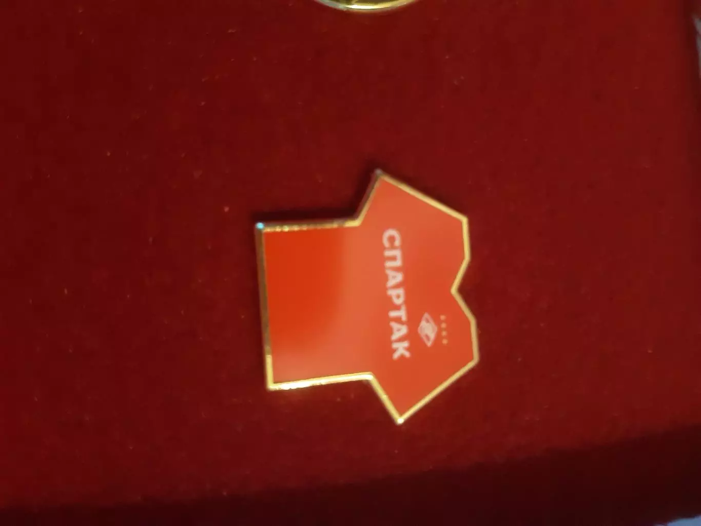 Набор Официальных значков ФК Спартак Москва 3