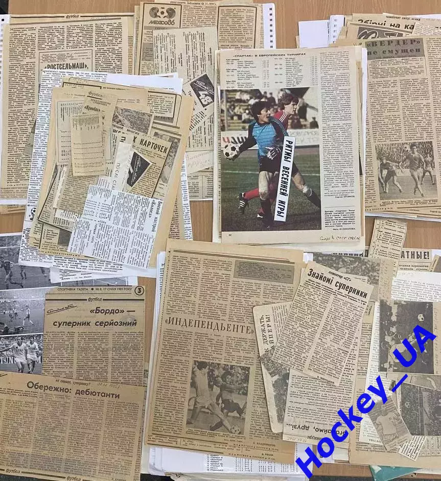 Вырезки из спортивных газет про футбол за 1985 год 2