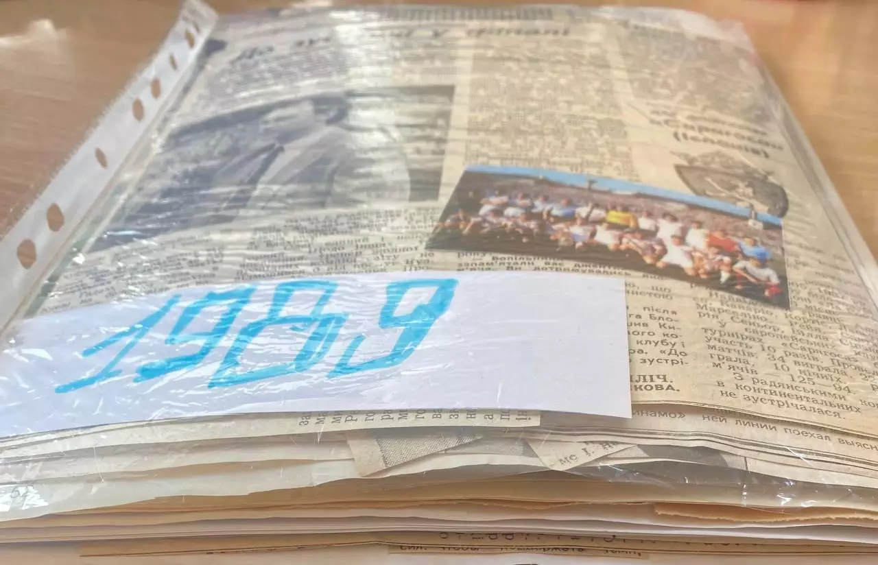 Вырезки из советских спортивных газет про футбол за 1989 год 1