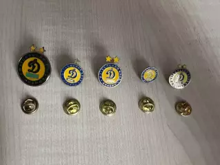 Знак футбол. Динамо Киев Украина - 5 штук разные