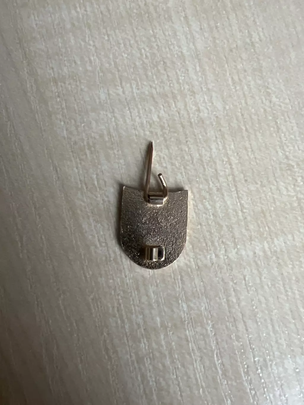 Знак футбол. Металлист Харьков Украина (заколка) 1