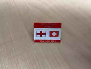 футбол. Знак Англия - Швейцария 2004 Чемпионат Европы