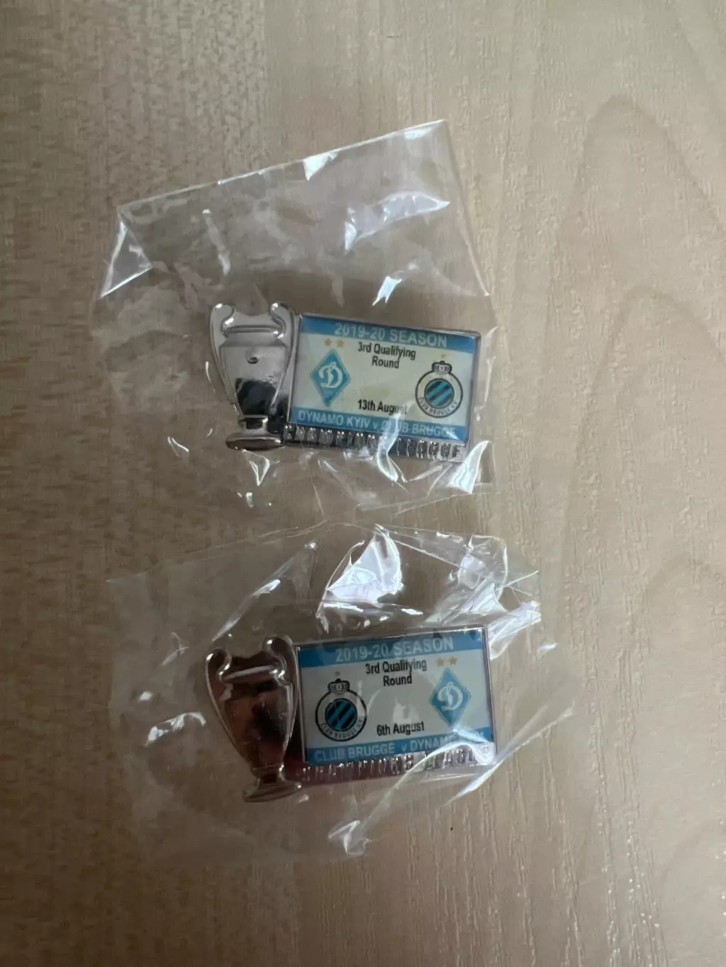 Знак (2шт) Динамо Киев - Брюгге + Брюгге - Динамо 2019-2020 Лига Чемпионов (№2)