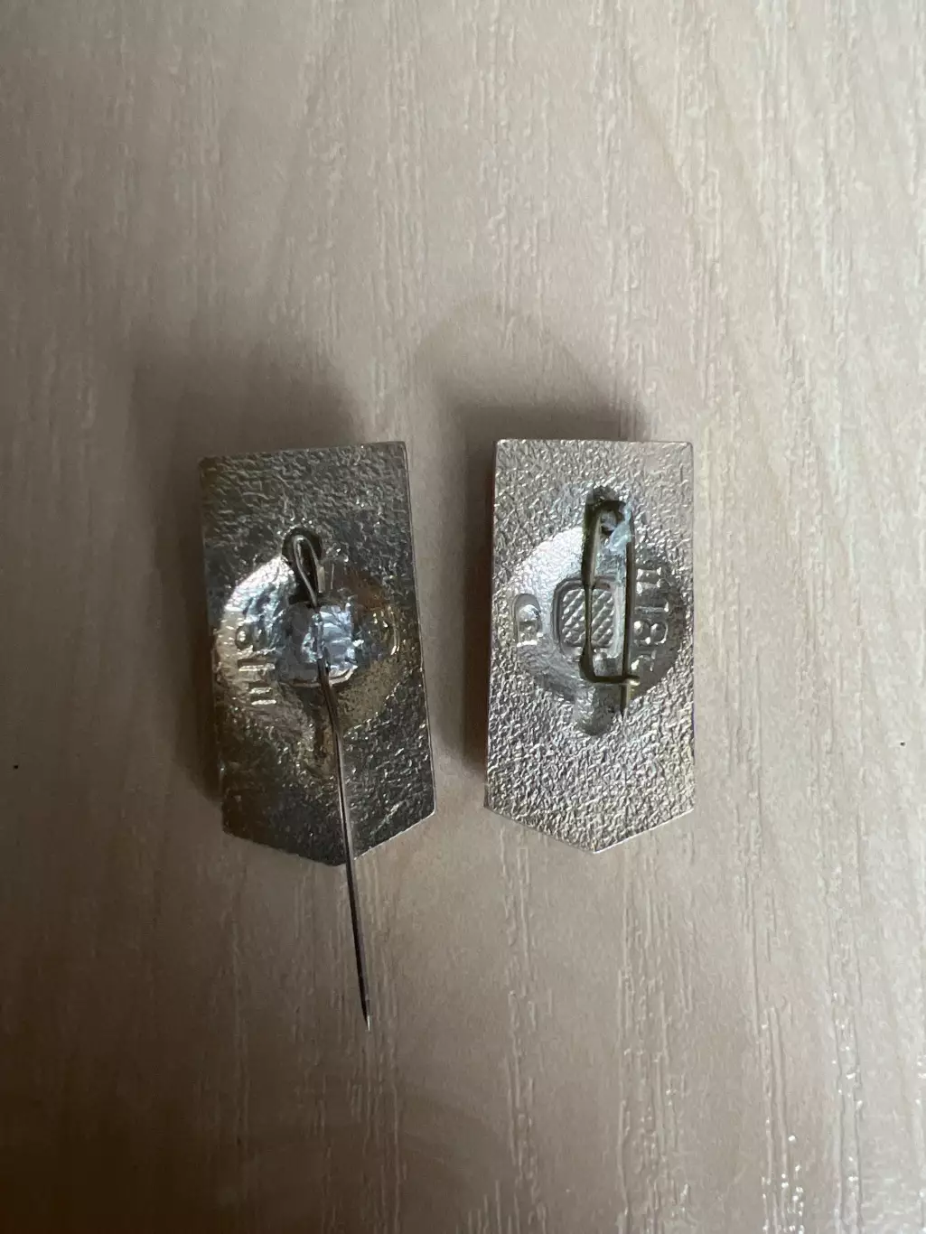 Знак футбол Днепр Днепропетровск 1983 - 2 вида 1