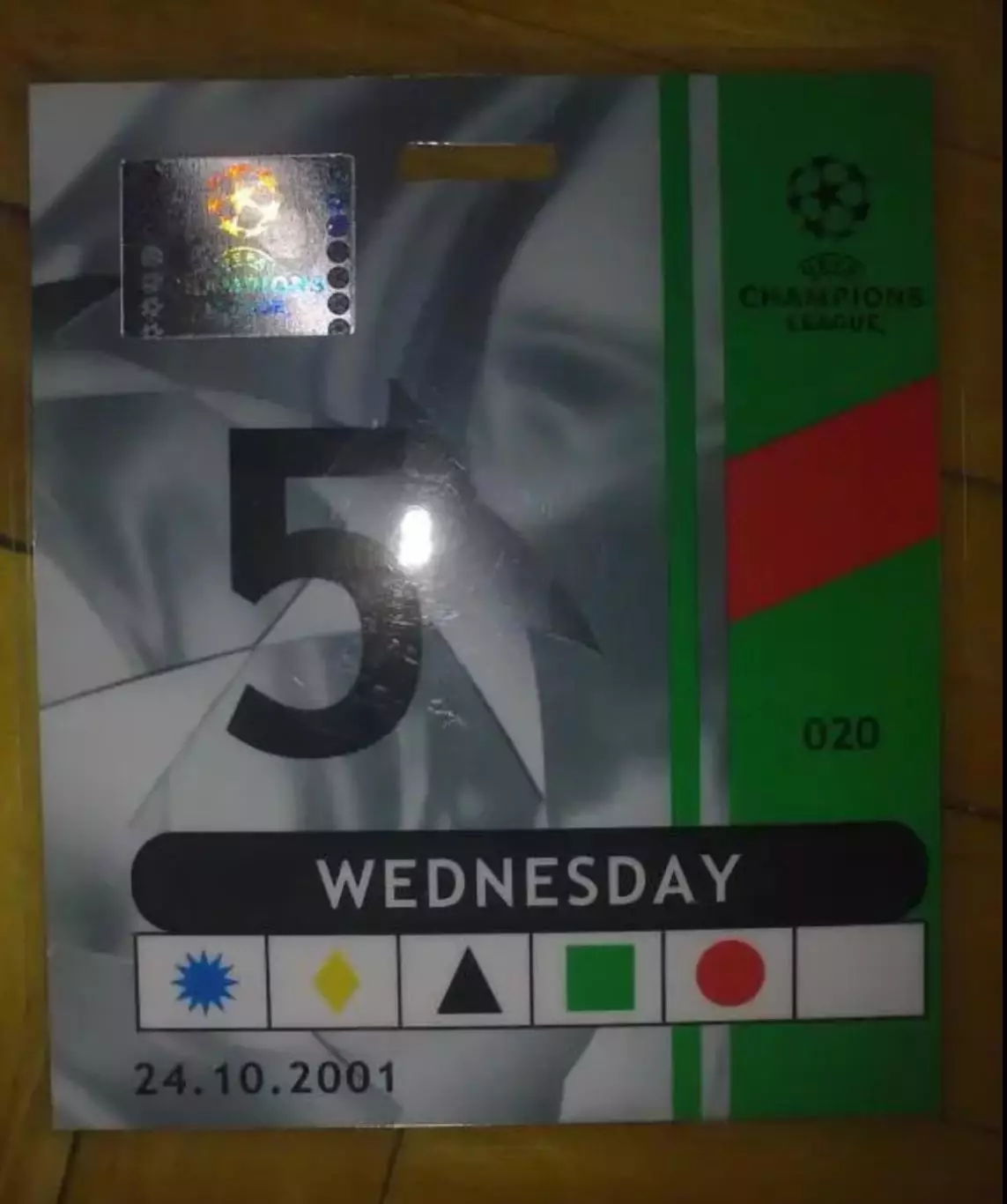 Футбол. Билет Боруссия Германия - Динамо Киев 2001-02 пресса пропуск