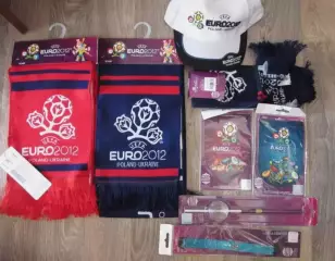 набор Шарф 2шт + атрибутика ЕВРО 2012 официальная продукция