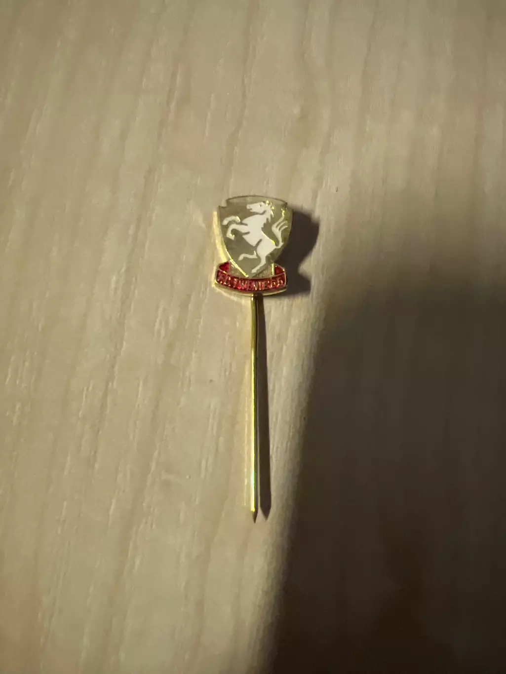 Футбол. Знак Твенте Нидерланды (старый, на игле)