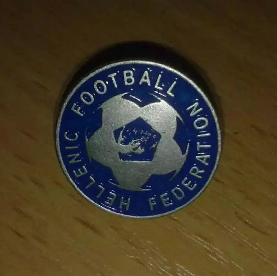 Футбол. Знак Федерация футбола Греция (официальный) №2