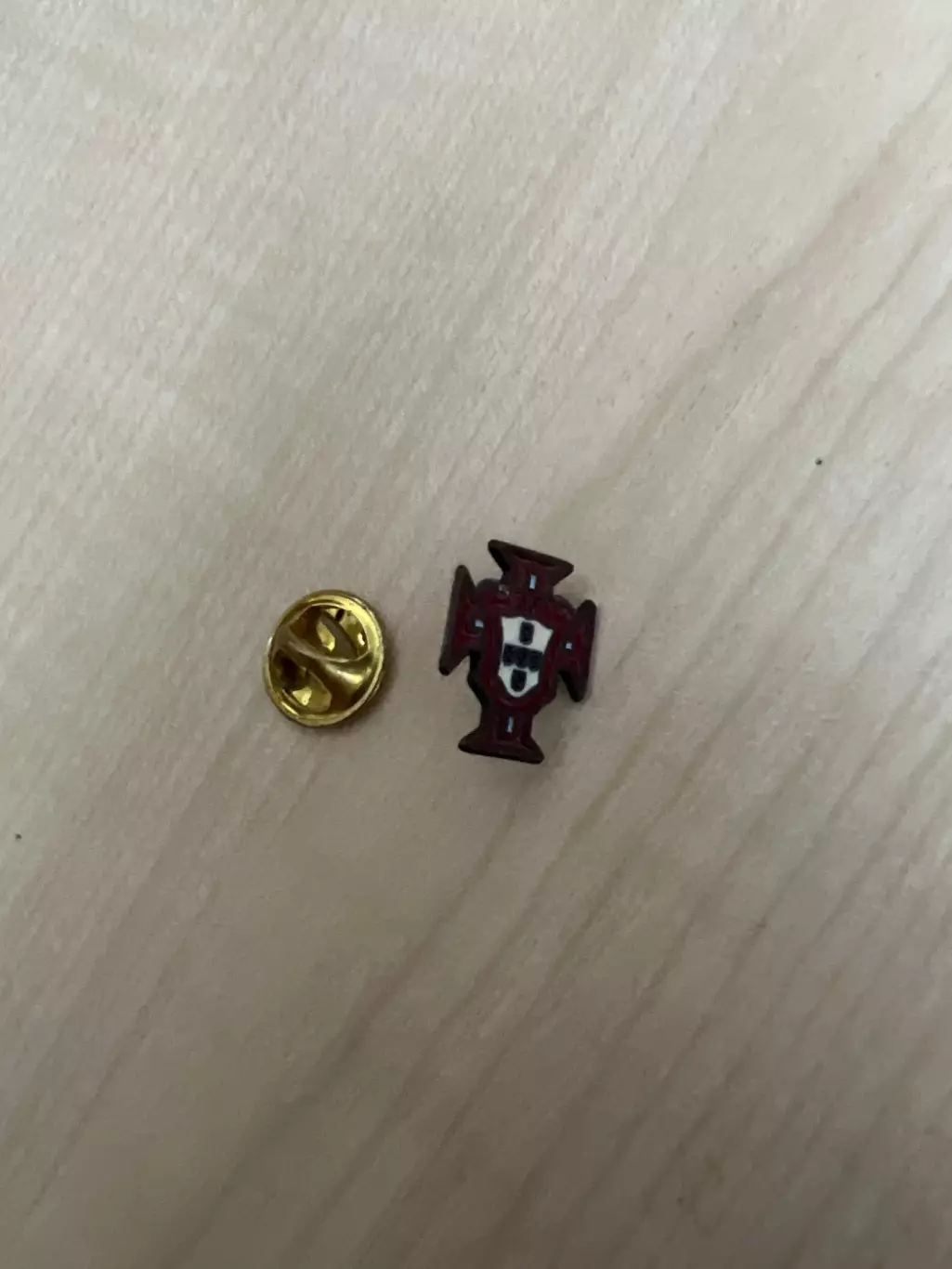 Футбол. Знак Федерация футбола Португалия (официальный)