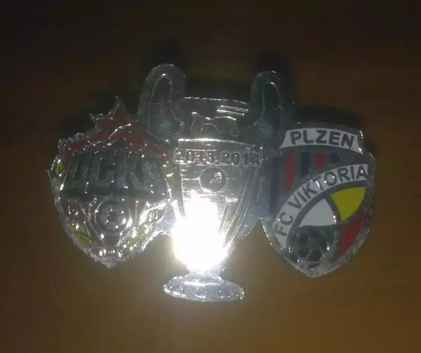 Знак ЦСКА Москва - Виктория Чехия 2013-2014 (1) Лига Чемпионов