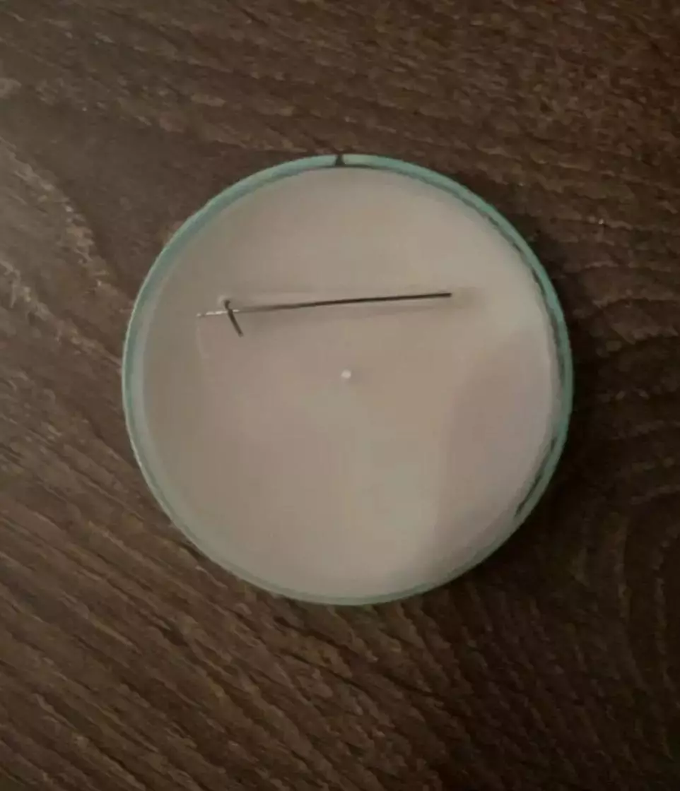 Знак футбол. Торпедо Москва - Брондбю Дания 1990-1991 пластик 1