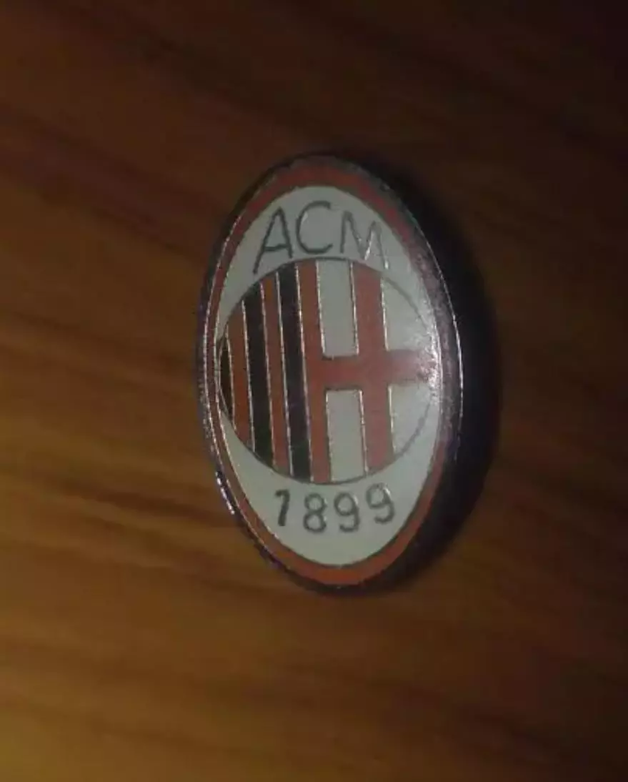 Знак Милан Италия