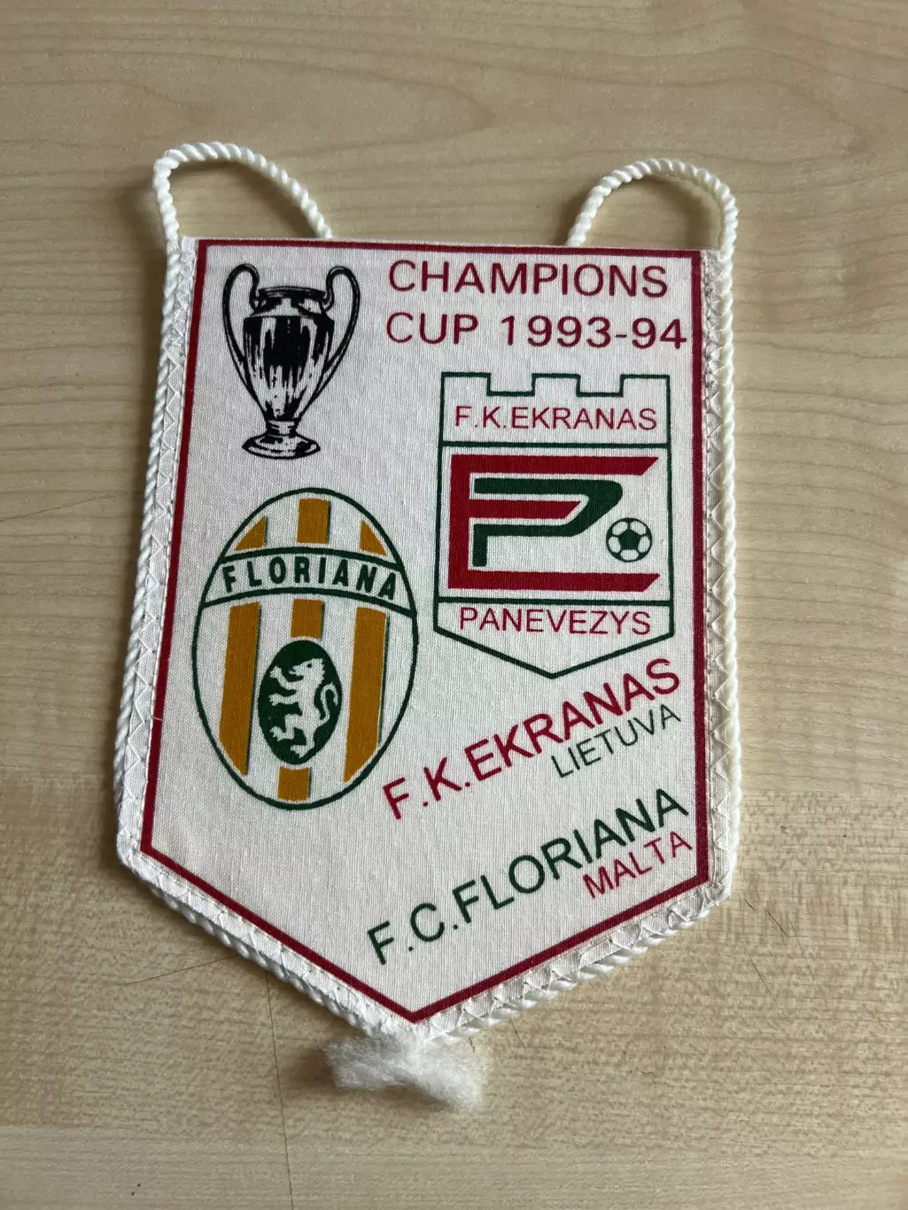Вымпел Экранас Литва - Флориана Мальта 1993