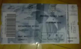 Футбол. Билет Боавишта Португалия - Динамо Киев 2001-2002