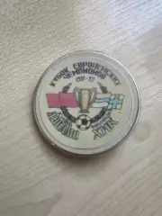 Футбол. Знак Динамо Киев - Хик Финляндия 1991-1992