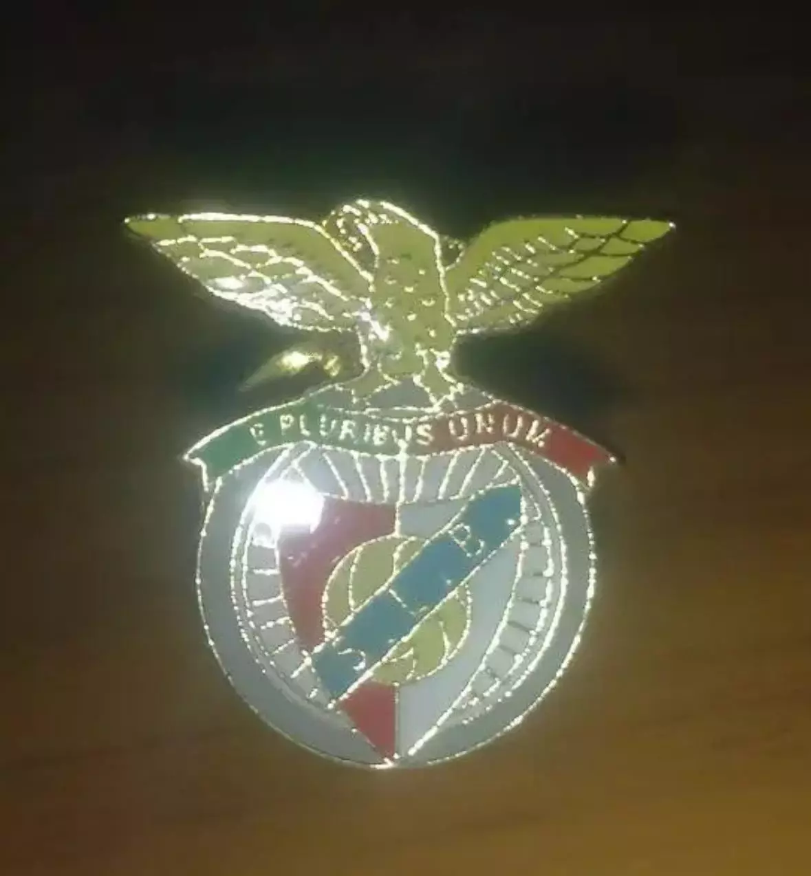 Футбол. Знак. Бенфика Португалия