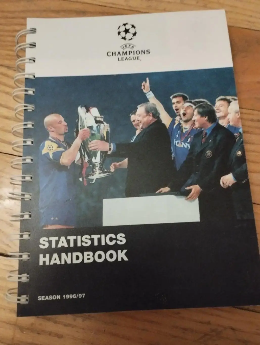 Хэндбук (statistics) Лига Чемпионов 1996-1997