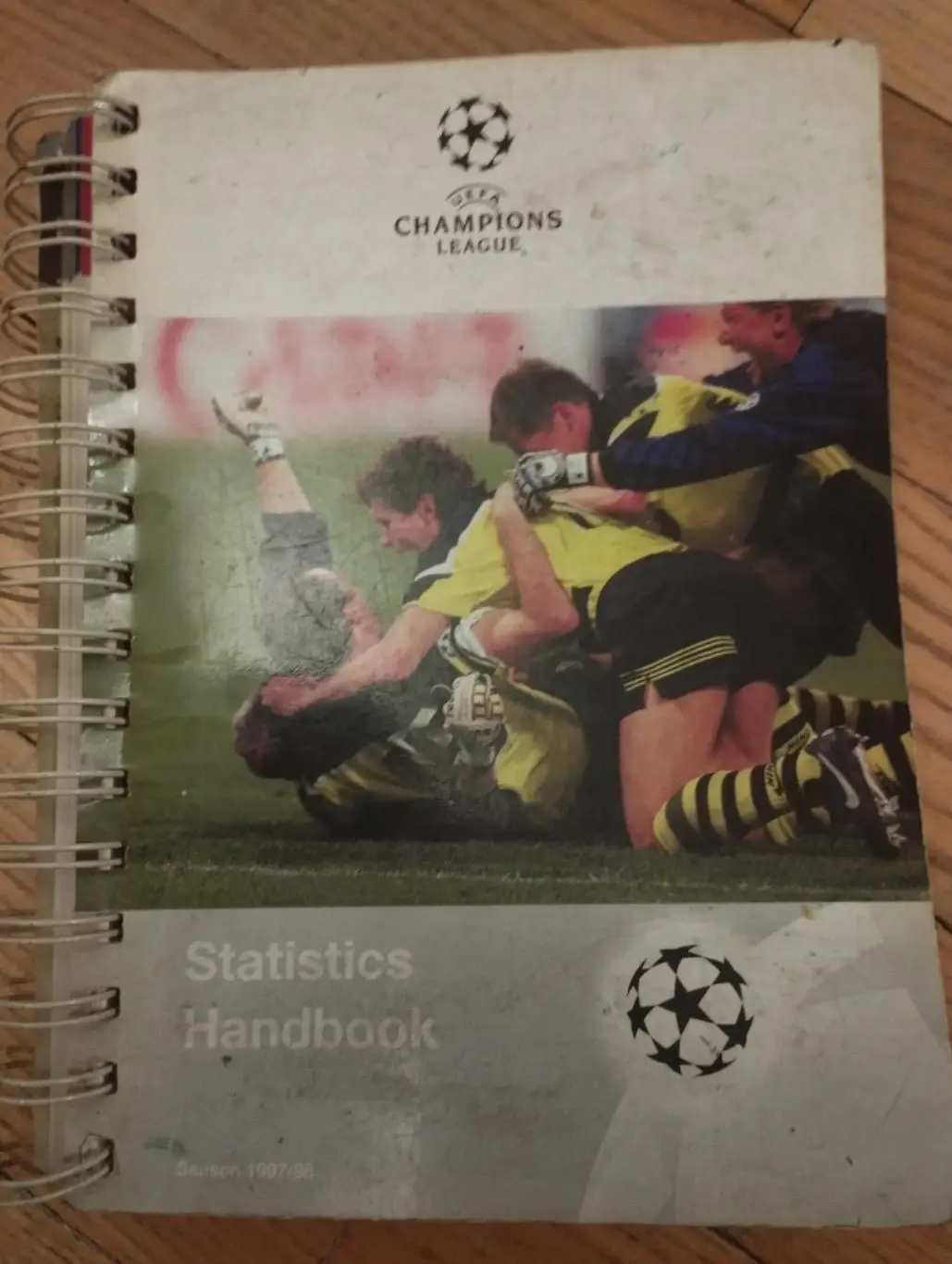 Хэндбук (statistics) Лига Чемпионов 1997-1998