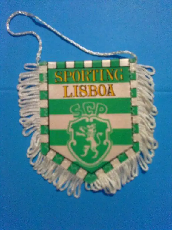 Вымпел Спортинг Португалия